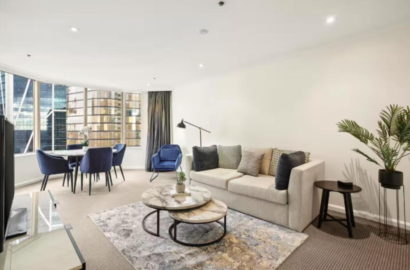 Spectacular With Harbour Bridge Views Apartment